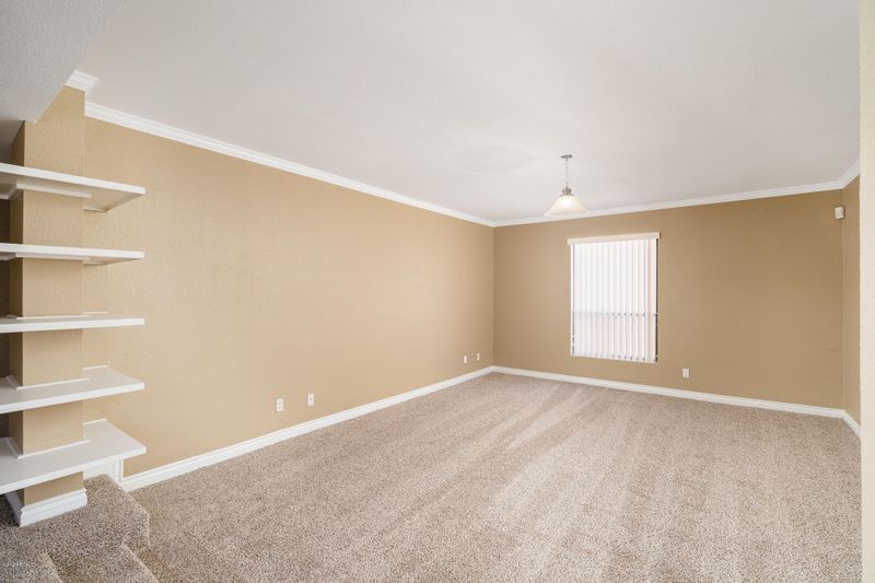3405 W Danbury Dr #D101, Phoenix, AZ 85053