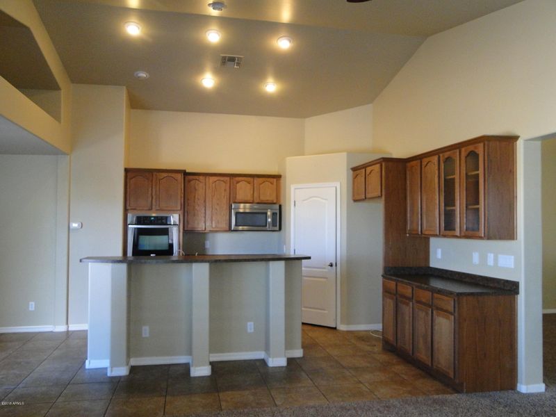 34063 N Slate Creek Dr, San Tan Valley, AZ 85143