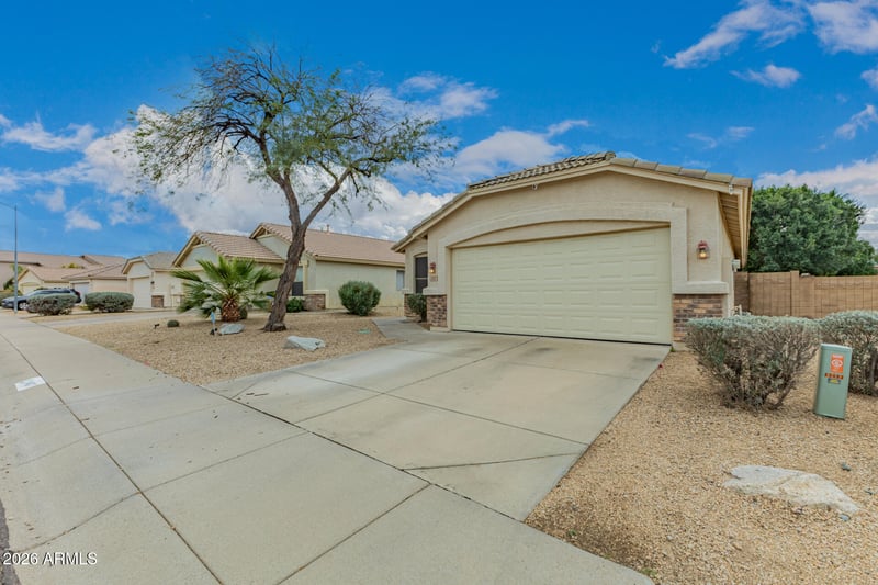 3407 E Escuda Rd, Phoenix, AZ 85050