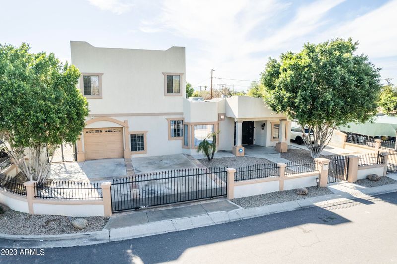 3407 E Monte Vista Rd, Phoenix, AZ 85008