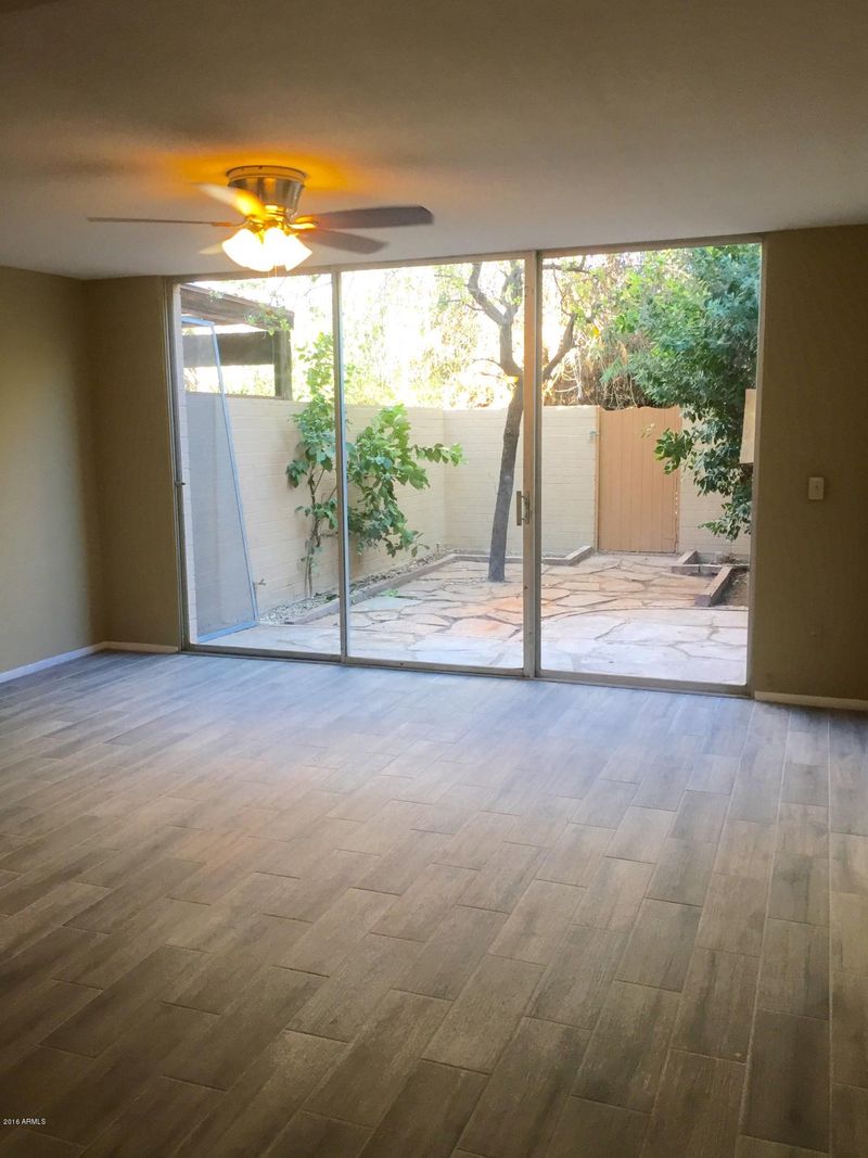 3407 N 36th St, Phoenix, AZ 85018