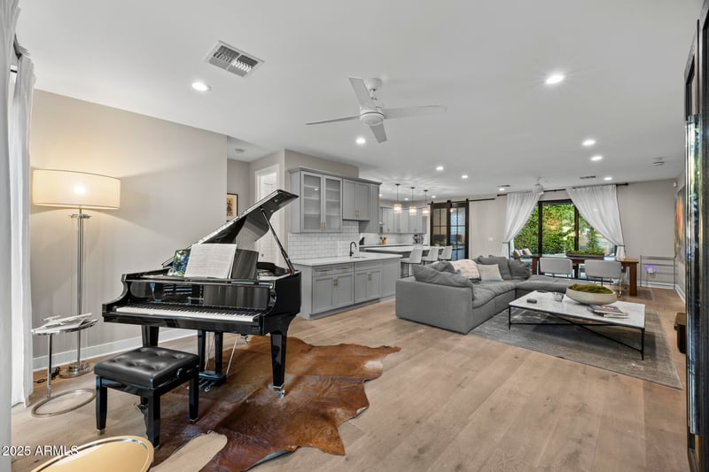 3408 25th St, Phoenix, AZ 85016