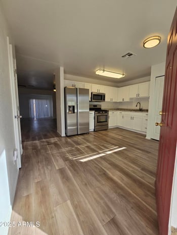 3408 Mclellan Blvd, Phoenix, AZ 85017