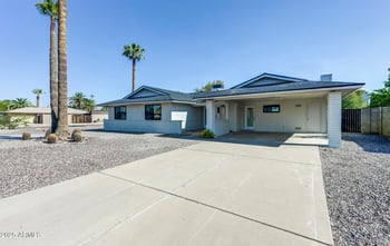 3409 Mercer Ln, Phoenix, AZ 85028