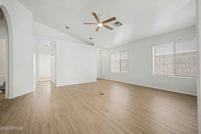 341 103rd St, Mesa, AZ 85207