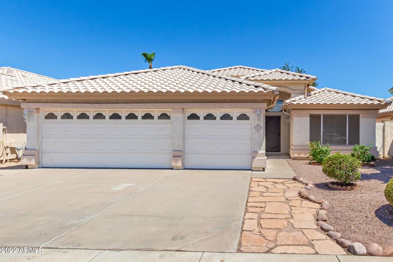 3410 E Kerry Ln, Phoenix, AZ 85050