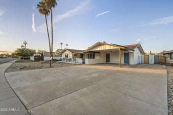3410 Pershing Ave, Phoenix, AZ 85029