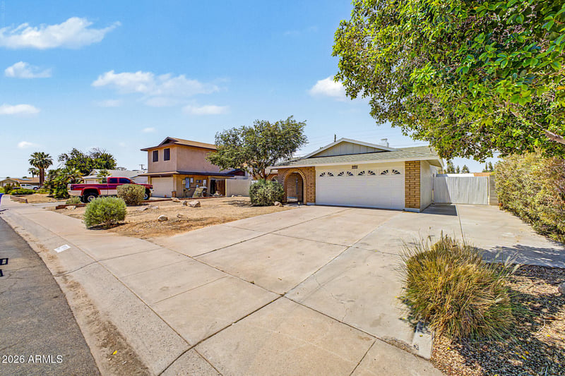 3410 Juniper Ave, Phoenix, AZ 85053