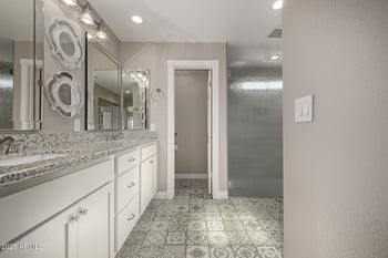 3411 Desert Trumpet Rd, Phoenix, AZ 85044