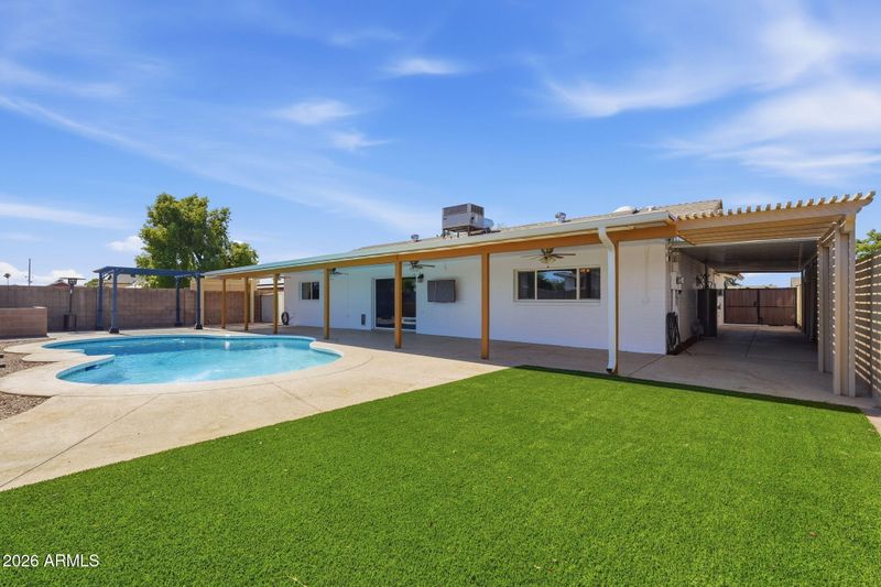 3411 W Hearn Rd, Phoenix, AZ 85053