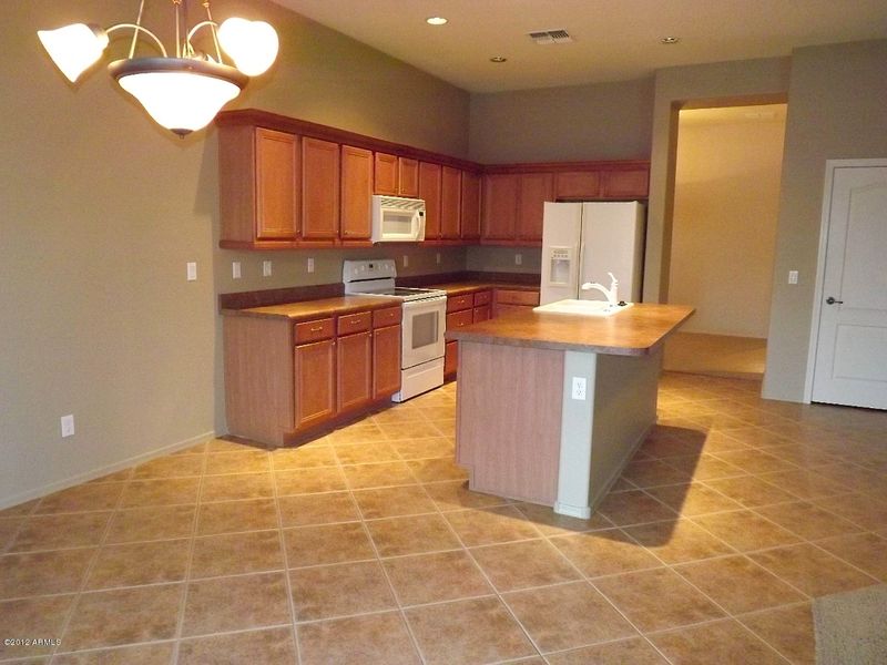3411 W Zuni Brave Trl, Phoenix, AZ 85086
