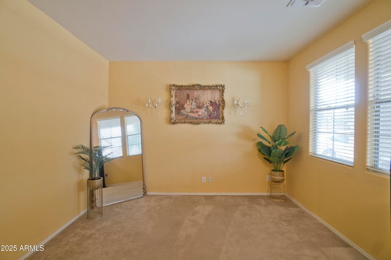 3412 Apollo Rd, Phoenix, AZ 85041