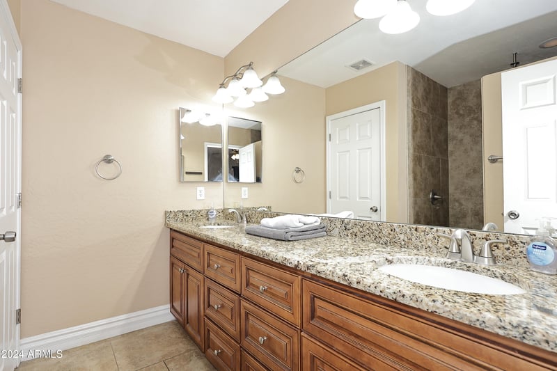 3413 16th Dr, Phoenix, AZ 85015