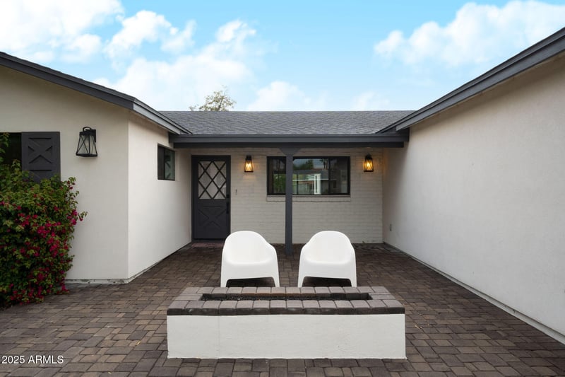 3413 45th St, Phoenix, AZ 85018