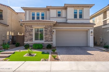 3413 E Crest Ln, Phoenix, AZ 85050