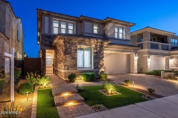 3413 E Crest Ln, Phoenix, AZ 85050