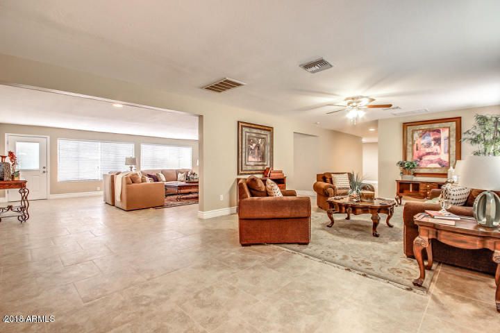 3413 N 16th Dr, Phoenix, AZ 85015