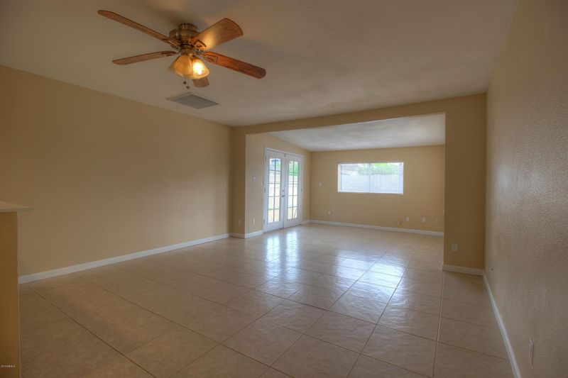 3413 N 87th Ave, Phoenix, AZ 85037