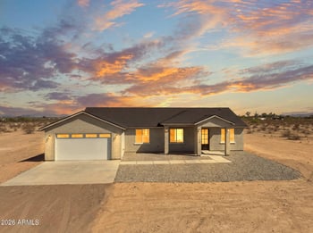 34136 W Pioneer St, Tonopah, AZ 85354