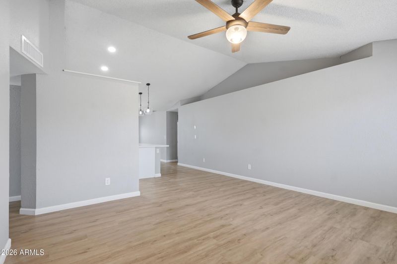 3414 N 69th Dr, Phoenix, AZ 85033