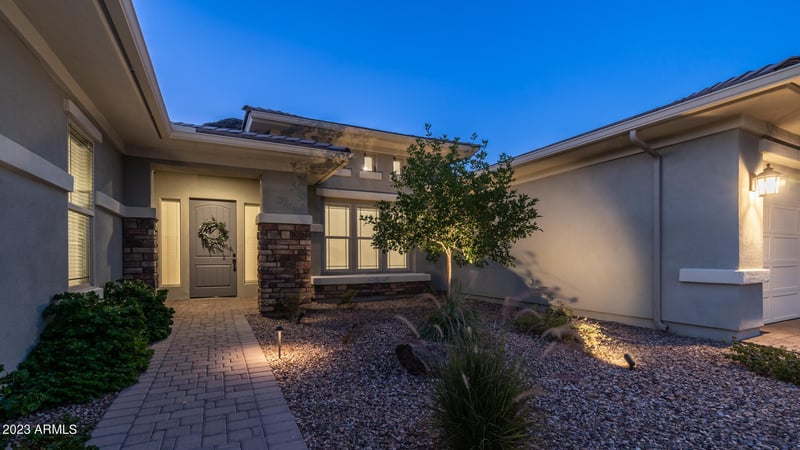 3414 W Brookwood Ct, Phoenix, AZ 85045