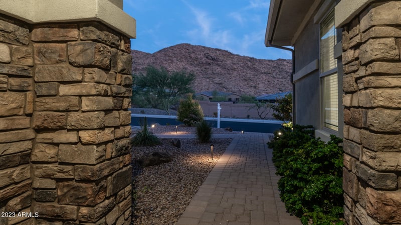 3414 W Brookwood Ct, Phoenix, AZ 85045