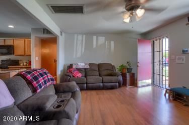 3414 W Paradise Dr, Phoenix, AZ 85029