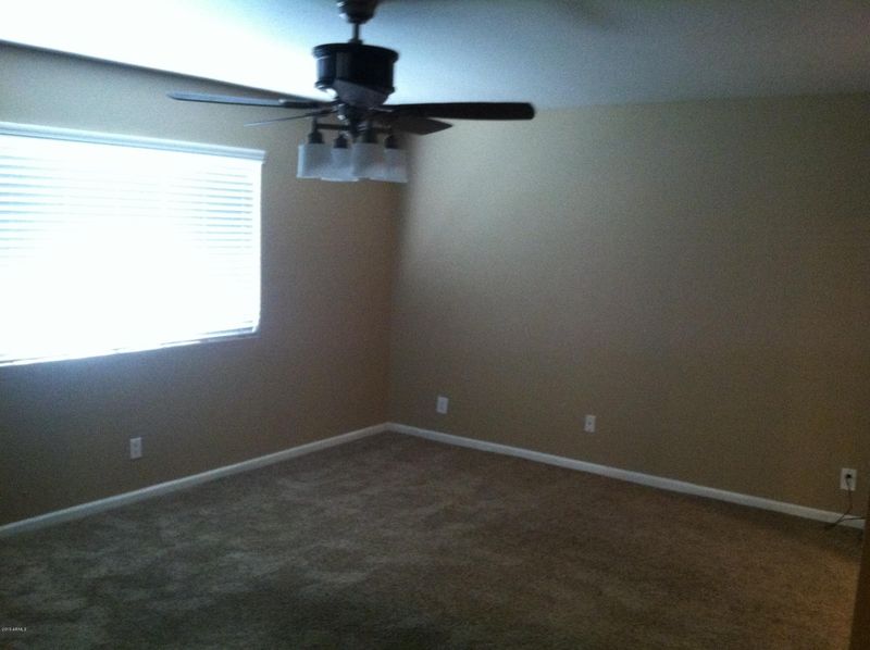 3414 W Sunnyside Dr, Phoenix, AZ 85029