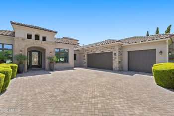 3415 E Aquarius Ct, Chandler, AZ 85249