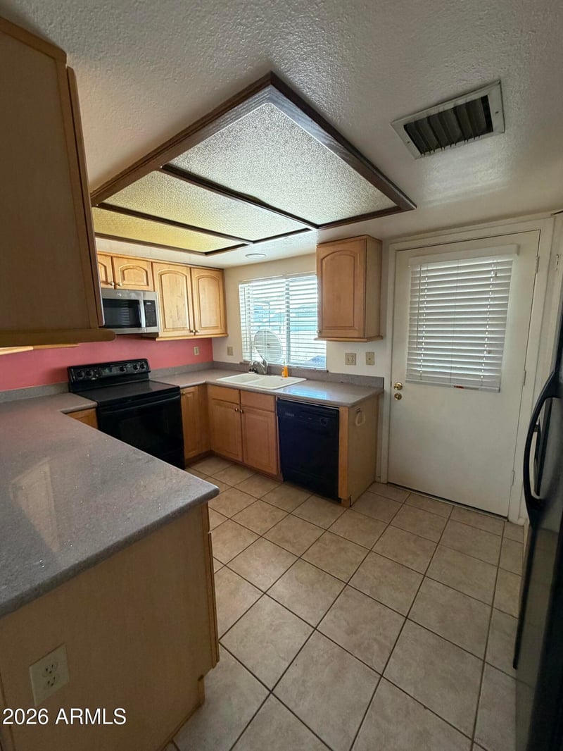 3415 Citrus Way, Phoenix, AZ 85017