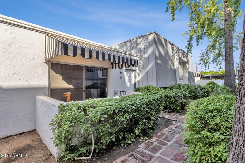 3416 44th St #15, Phoenix, AZ 85018