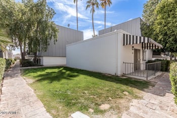 3416 44th St #18, Phoenix, AZ 85018