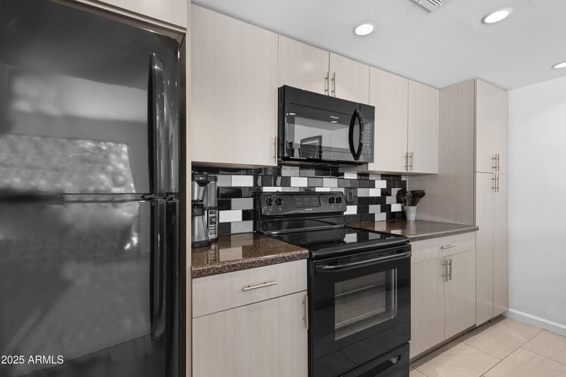 3416 44th St #43, Phoenix, AZ 85018