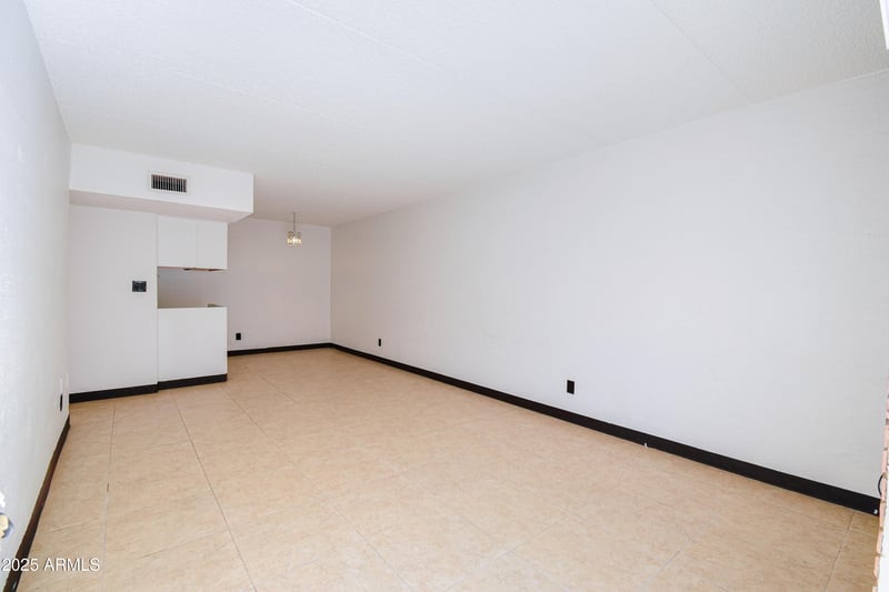 3416 44th St #8, Phoenix, AZ 85018