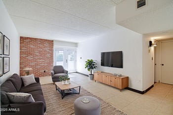 3416 44th St #8, Phoenix, AZ 85018