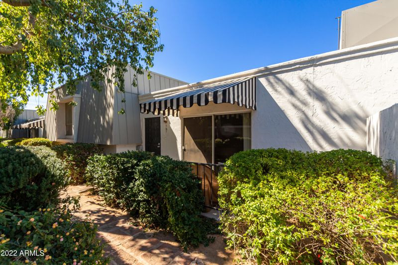 3416 N 44th St #17, Phoenix, AZ 85018