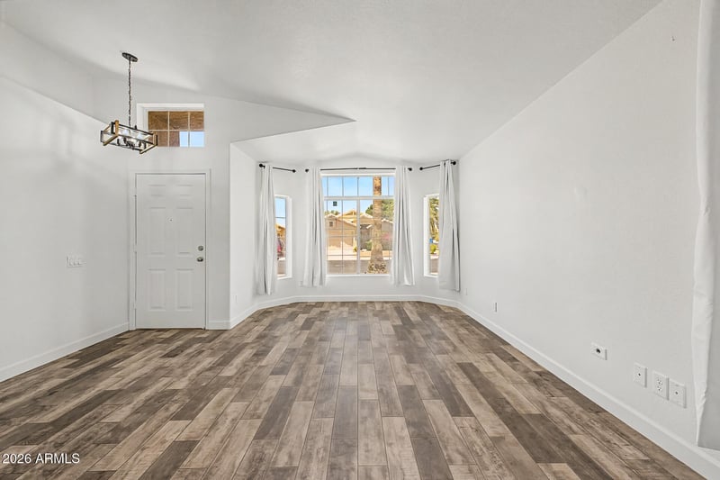 3417 E Kelton Ln, Phoenix, AZ 85032