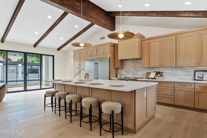 3417 Las Rocas Dr, Phoenix, AZ 85028