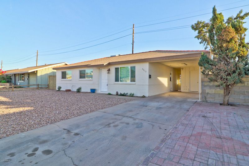 3417 W Corrine Dr, Phoenix, AZ 85029