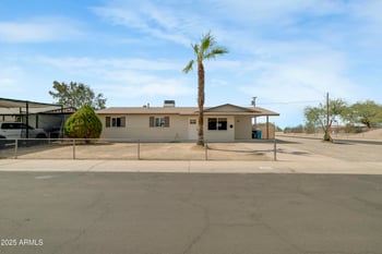 3419 Hillery Dr, Phoenix, AZ 85032