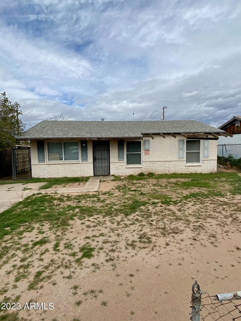 342 W Apache St, Phoenix, AZ 85003