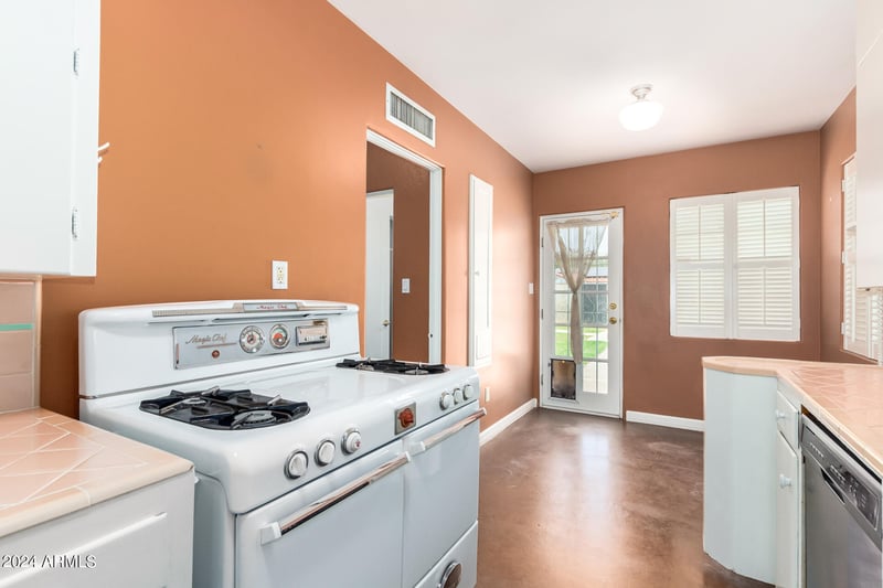 342 W Cambridge Ave, Phoenix, AZ 85003