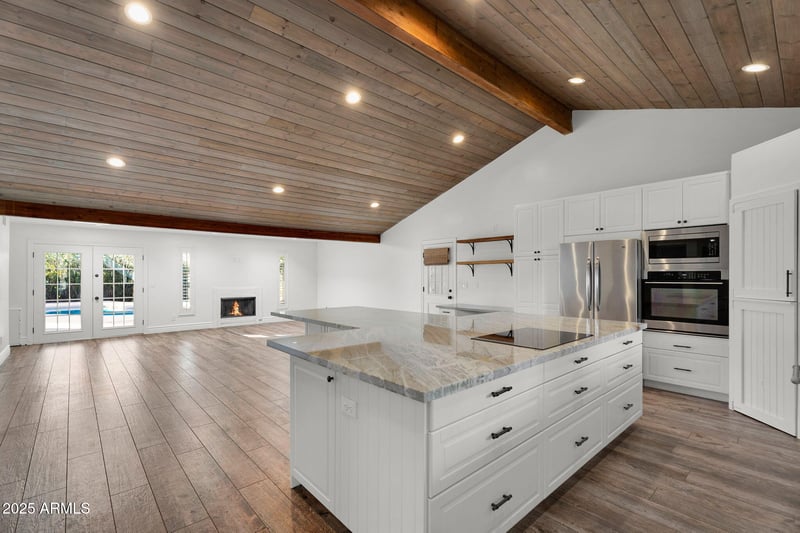 3420 45th St, Phoenix, AZ 85018