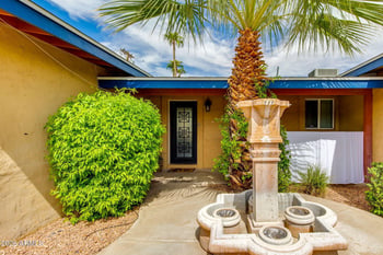 3420 E Clarendon Ave, Phoenix, AZ 85018