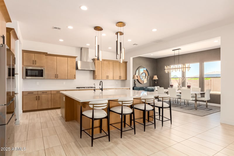 3420 Harwell Rd, Phoenix, AZ 85042