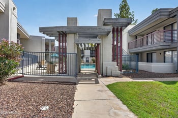 3420 W Danbury Dr #C109, Phoenix, AZ 85053