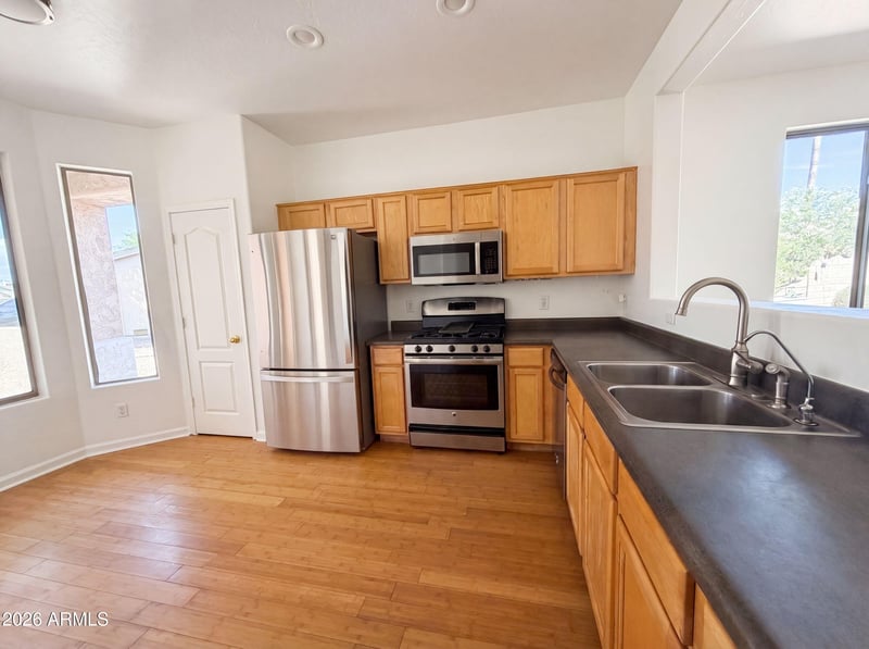 3421 E Dennisport Ave, Gilbert, AZ 85295