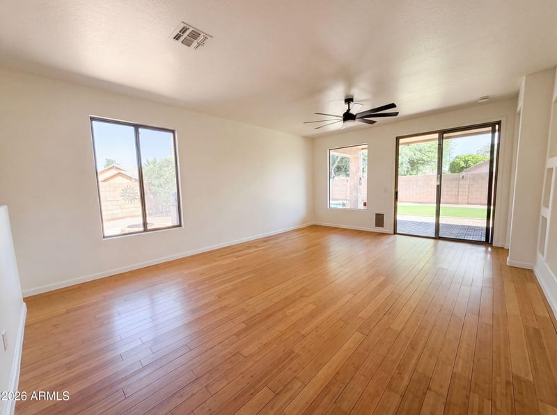 3421 E Dennisport Ave, Gilbert, AZ 85295