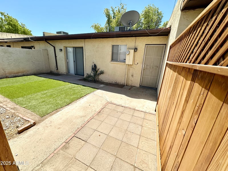 3421 Tangerine Ln, Phoenix, AZ 85051