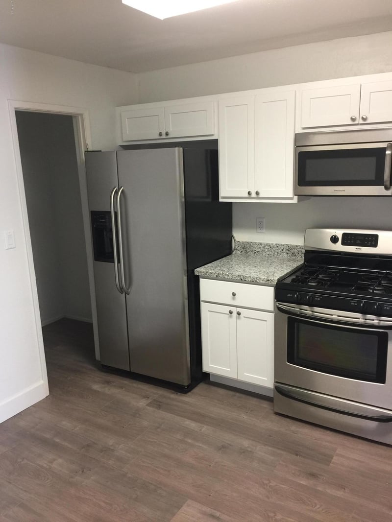 3421 W Dunlap Ave #215, Phoenix, AZ 85051